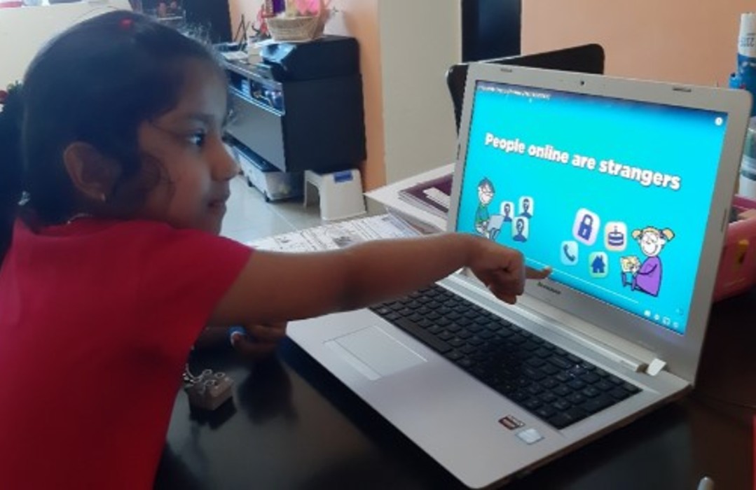 Cyber Safety 4 tr