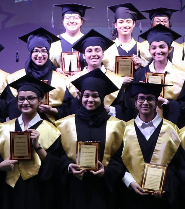 graduation tr