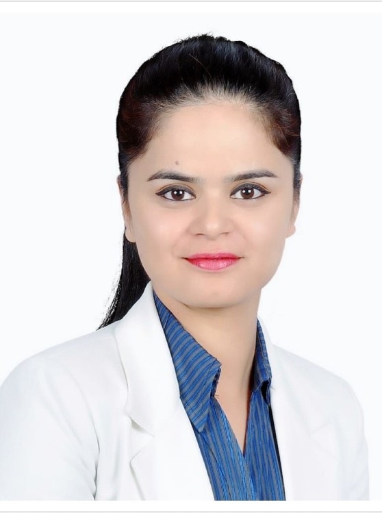 Hina Kausar-tr